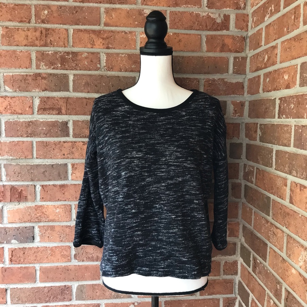 Hi-line crop top
